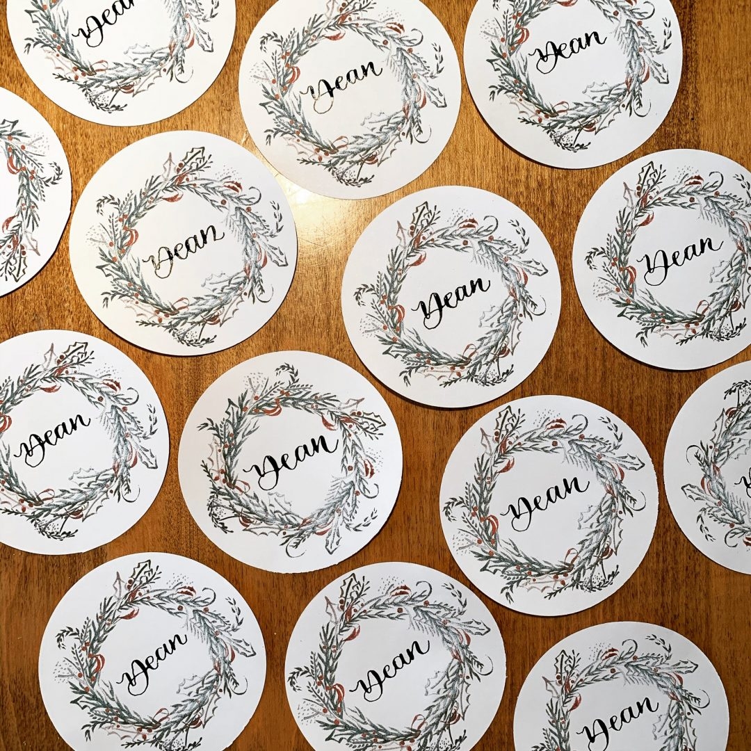 Free Printable Holiday Wreath Gift Tags Angie Bailey Calming Calligraphy